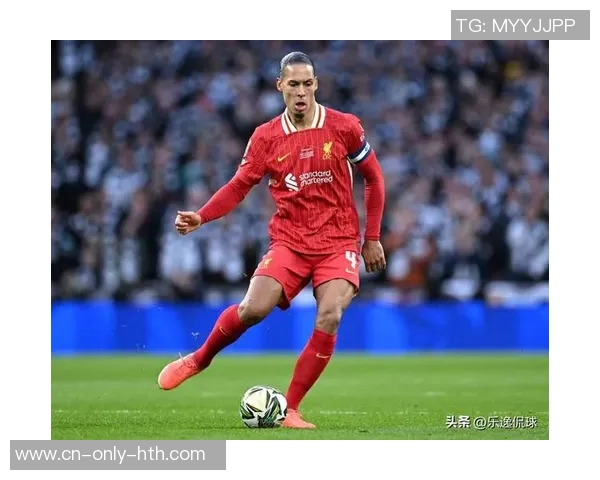 范戴克的坚韧之路:从默默无闻到足球世界的顶尖后卫 范戴克的坚韧之路:从默默无闻到足球世界的顶尖后卫