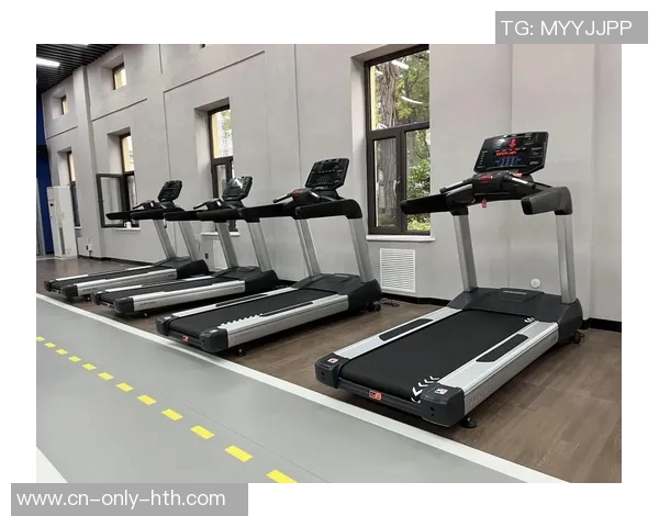 探索健身器材在家庭健身中的多样应用与健康效果分析